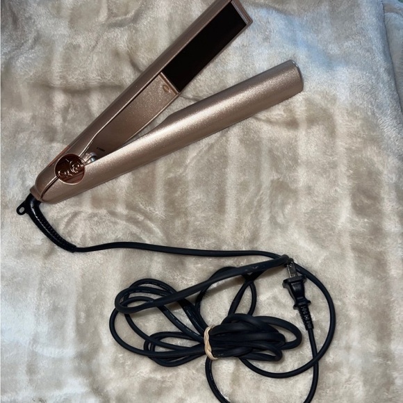 TYME curling/straightener - Picture 2 of 4